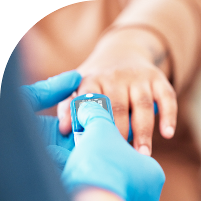 회복을 꼼꼼히 확인하는 산소포화도 측정기